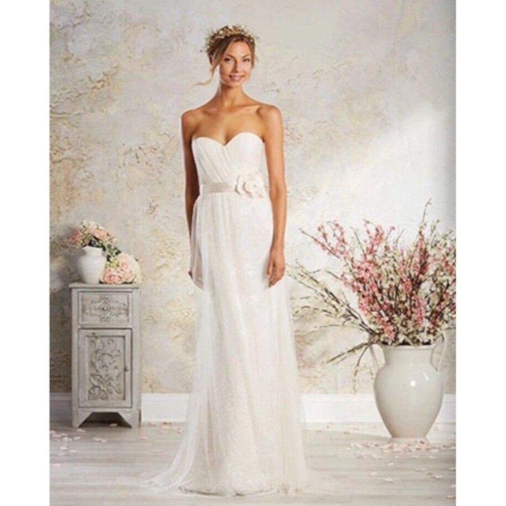 Alfred Angelo Modern Vintage Wedding Dress #8565